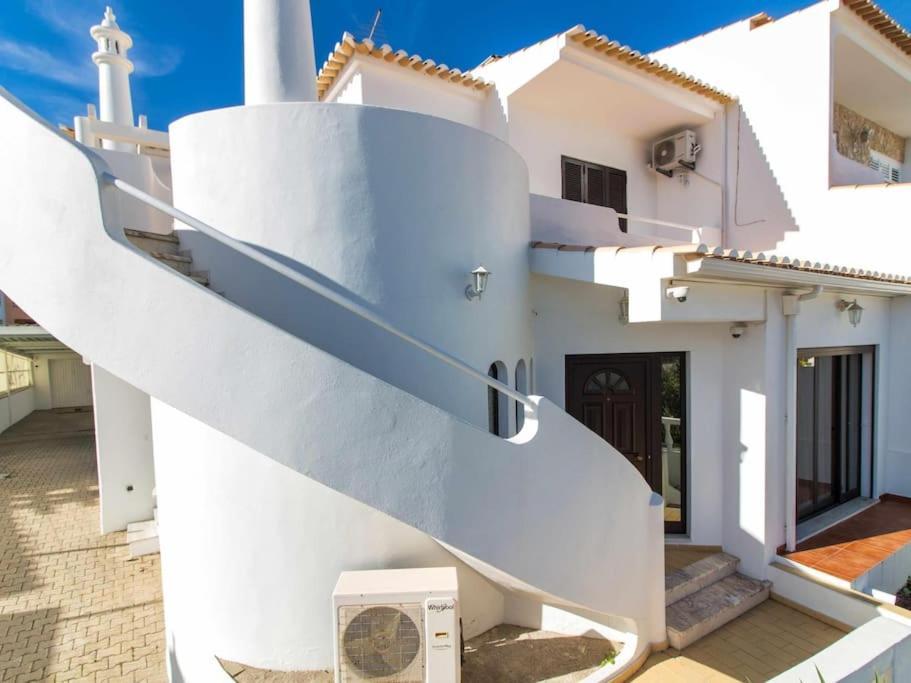 Villa Dogueno- Privat Pool & Privacy & Albufeira Center מראה חיצוני תמונה