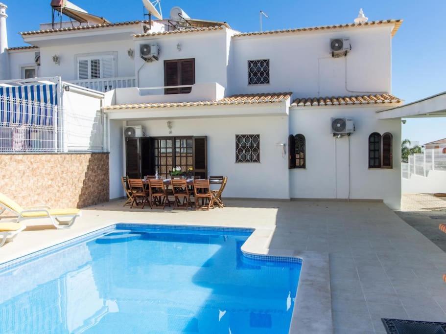 Villa Dogueno- Privat Pool & Privacy & Albufeira Center מראה חיצוני תמונה