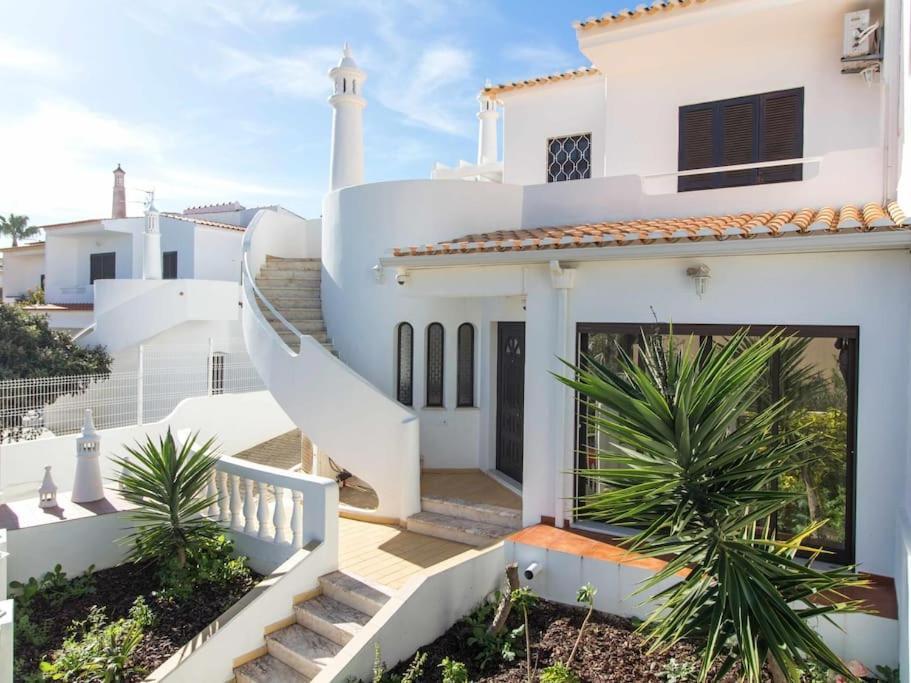 Villa Dogueno- Privat Pool & Privacy & Albufeira Center מראה חיצוני תמונה